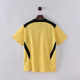 Retro Liverpool FC 2004-2005 away game